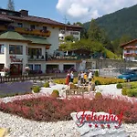 Felsenhof Szálloda