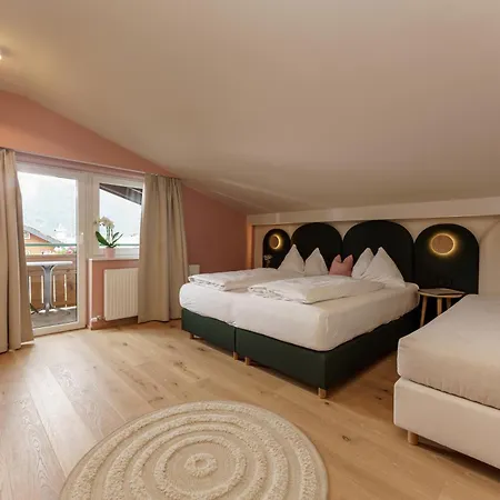 Felsenhof 4*