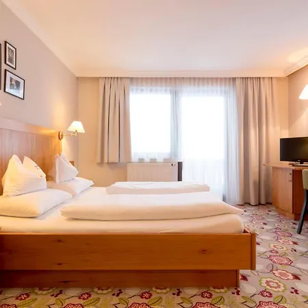 Felsenhof Hotel