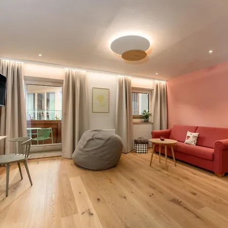 Ξενοδοχείο Felsenhof 4*