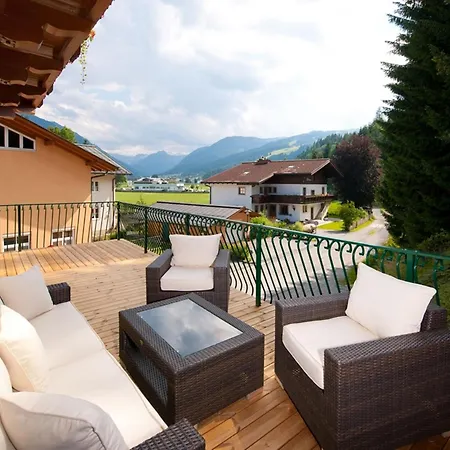 Hotel Felsenhof 4*