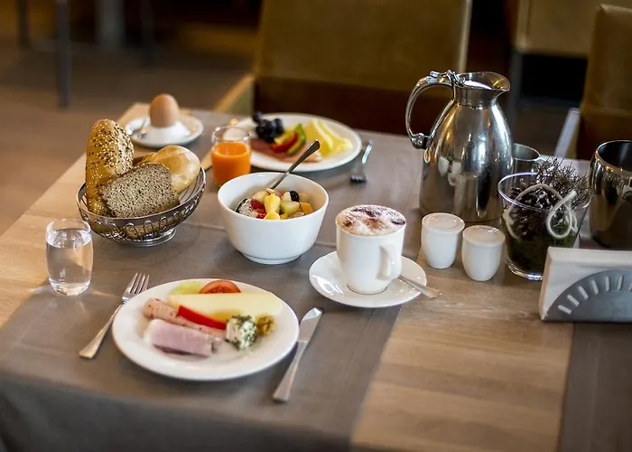 Felsenhof Szálloda Flachau